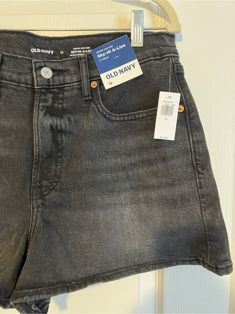 NWT Old Navy Sky-Hi A-Line Black Denim Shorts - Size 12 - Picture 3 of 4